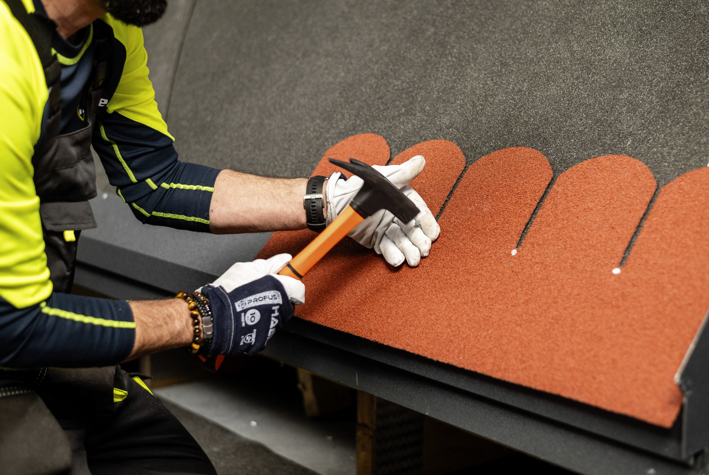 montaz_gontu_na_membranie_optimax_pv